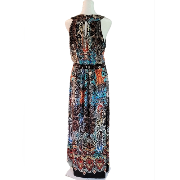 Maxi Dress with beaded waist,  peek-a-boo button back, sleeveless, New! Sz Lg - Picture 7 of 13